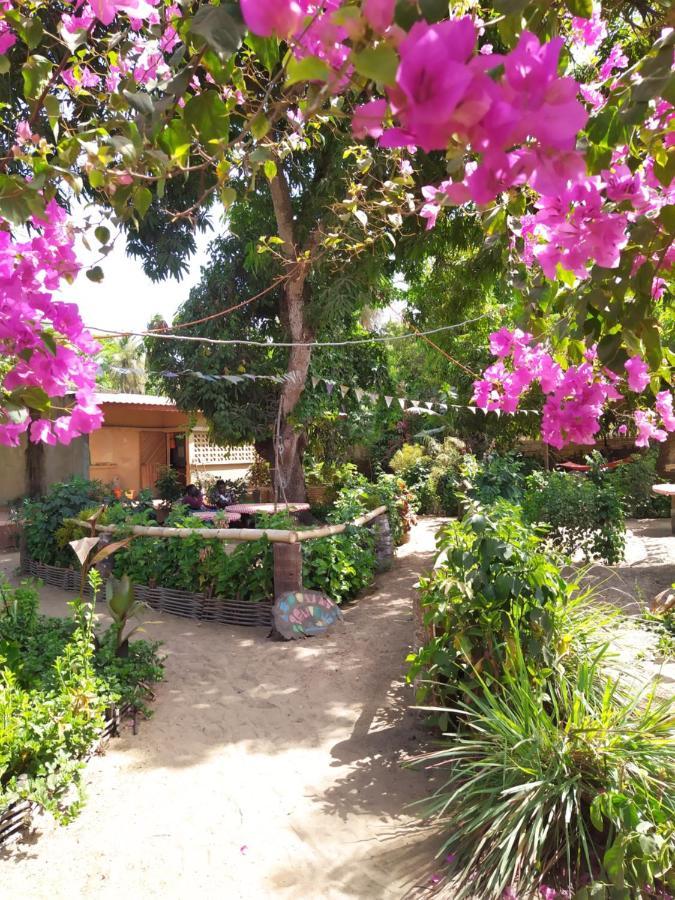 Centre Touristique Et Culturel Casamance Guest House Diakene Ouolof Ngoại thất bức ảnh