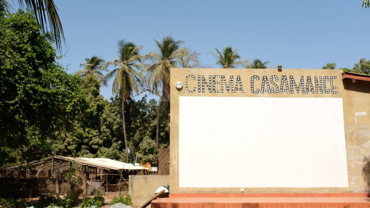 Centre Touristique Et Culturel Casamance Guest House Diakene Ouolof Ngoại thất bức ảnh